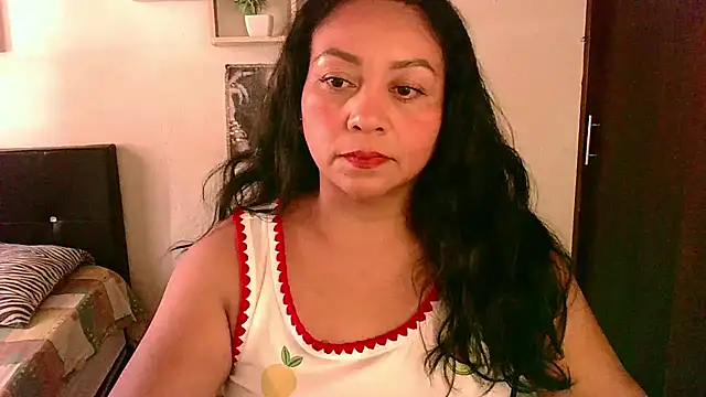 zaray bella online show from July 27, 8:50 pm