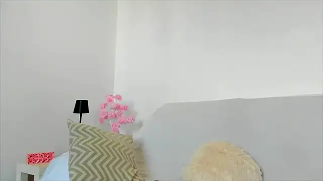 hornyemma   online show from March 3, 9:59 am