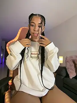 bella  honey online show from June 15, 2:45 am