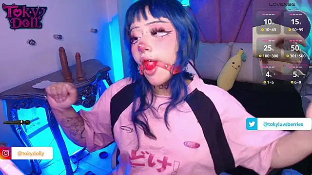 toky doll online show from September 13, 9:23 pm