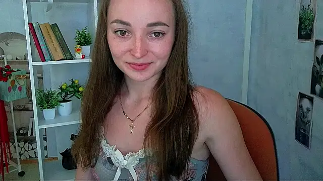  Barbie Kiss  online show from July 14, 3:49 pm