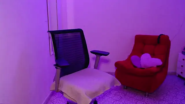 VenussTits97 online show from February 20, 11:27 pm