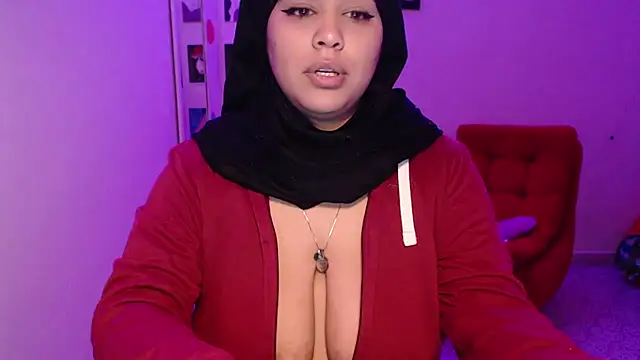 VenussTits97 online show from July 25, 9:44 pm