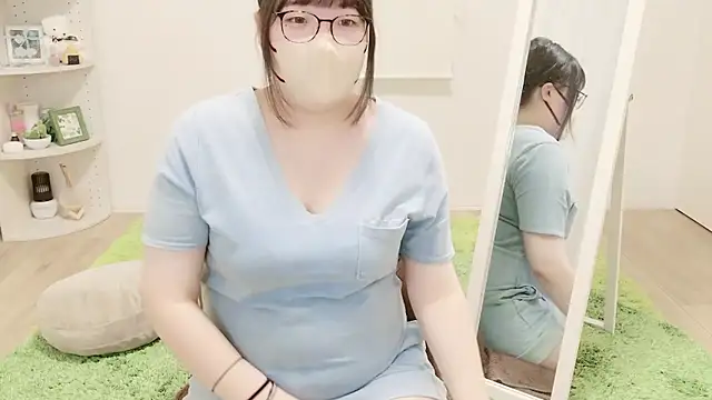 o-Aya-o online show from October 11, 2:20 pm