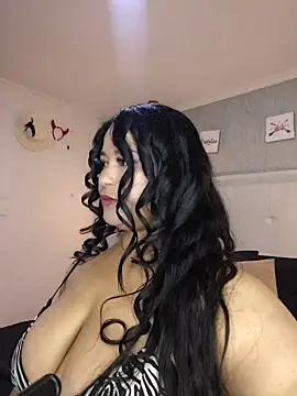 Clarigil online show from March 18, 2:00 pm