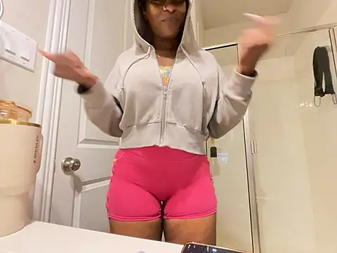 wynterheat online show from July 16, 4:55 pm