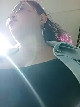 sophie banger online show from June 27, 8:26 pm