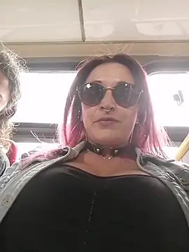 sophie banger online show from June 16, 6:53 pm