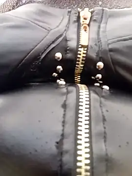 sophie banger online show from July 25, 7:54 pm