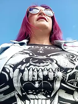 sophie banger online show from July 5, 7:08 pm