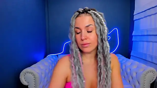 rock n roxy online show from February 7, 7:12 am