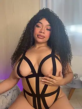 Alyssa Houston online show from January 13, 1:04 pm