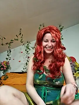 SweetMaddy888 online show from March 13, 3:13 pm