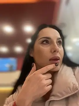 Roxana-Sexy online show from March 20, 5:12 am