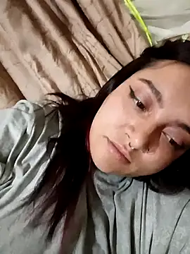 CORALINE GREYM online show from September 26, 4:32 am