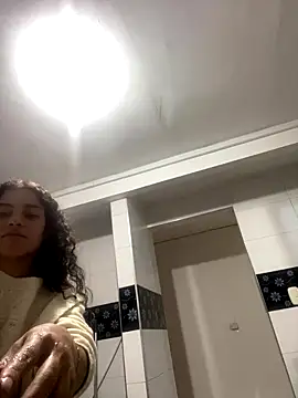 NINA 18 YEARS online show from November 23, 12:35 am