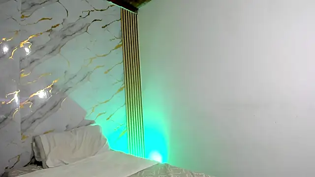 coralcarter1 online show from November 12, 3:37 am