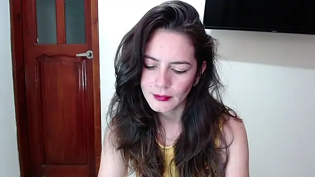 Hanny 24 online show from July 7, 12:30 pm