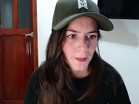 Hanny 24 online show from July 19, 11:40 pm
