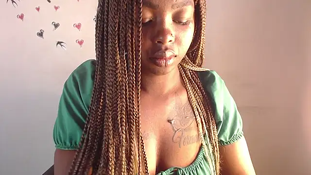  Zooee online show from July 13, 7:14 pm