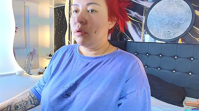 Bruja  Scarlata online show from September 29, 10:09 am