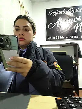 Snapshot of DULCE__26 chatting on September 14, 12:30 am DULCE 26 online show from September 14, 12:30 am