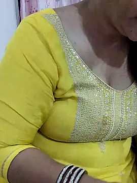 Urmila bhabhii online show from March 7, 3:02 am