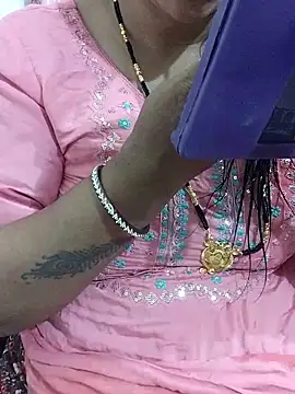 Urmila bhabhii online show from April 29, 3:21 am