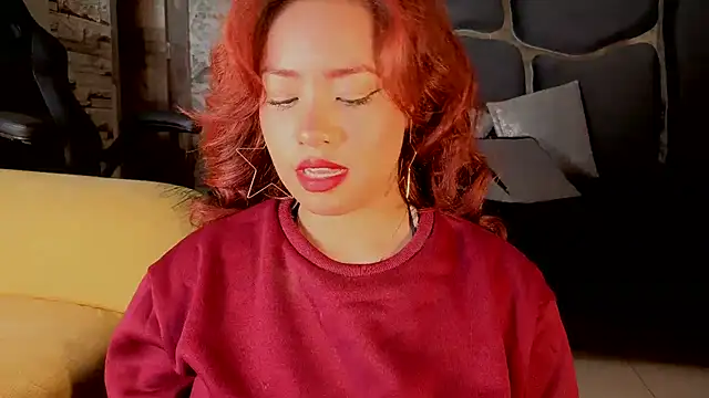 Estrella05  online show from October 30, 4:48 am