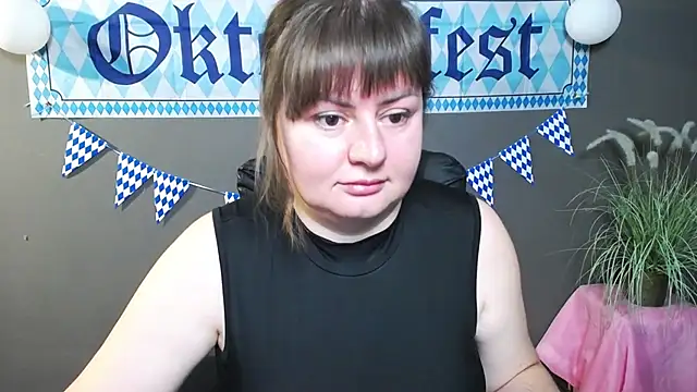 ZannaDreil online show from October 7, 6:56 pm