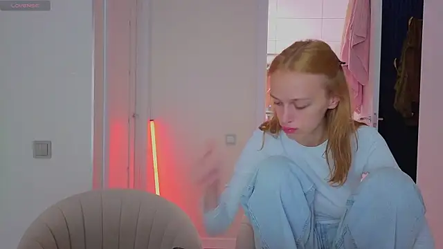 fcjuicy pussy online show from July 28, 7:28 am