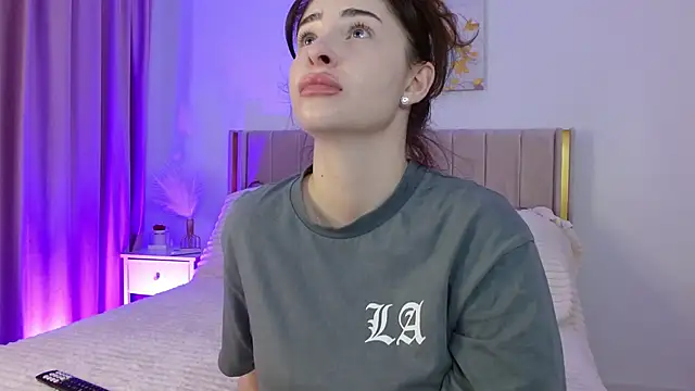 GraceCarther online show from November 26, 6:31 pm