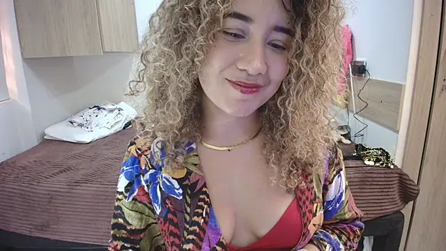 Charlotte11-11 online show from July 14, 7:40 pm