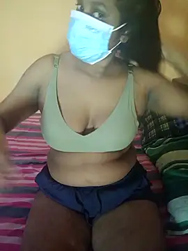 Snapshot of Nethmi156 chatting on October 13, 4:20 pm Nethmi156 online show from October 13, 4:20 pm