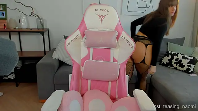 aesthetics  tease online show from February 15, 5:43 am