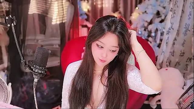 Missy Nana21 online show from December 20, 4:11 pm