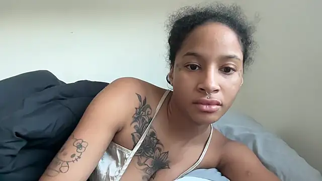 shandiloveslemonss online show from September 26, 9:12 pm