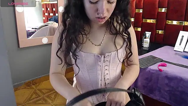 lilimini032 online show from July 14, 8:57 pm