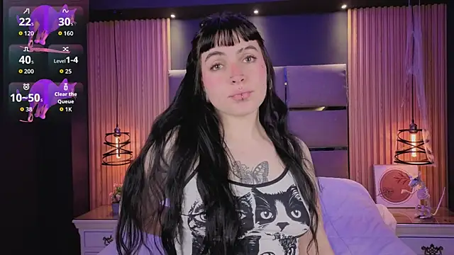 Lucy Smith2 online show from November 12, 4:10 am