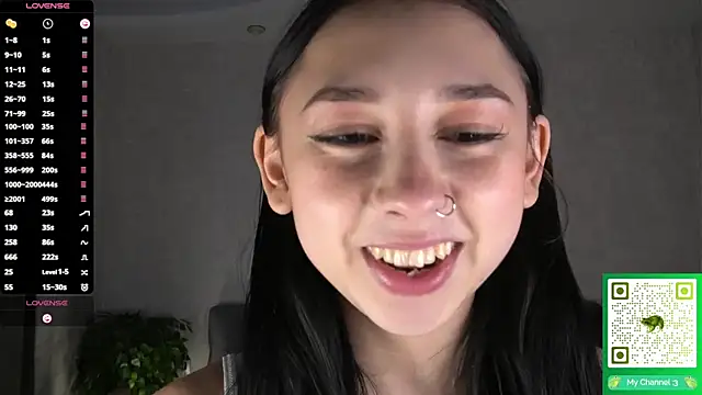 AislyEmbury online show from November 18, 4:46 am