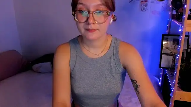 leazy peazy online show from October 19, 6:59 am