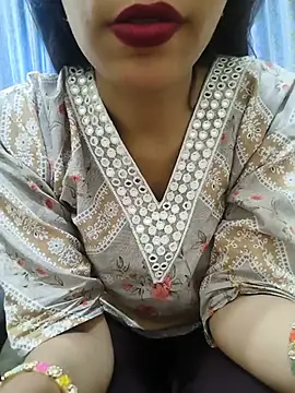 priya sharma02 online show from May 30, 10:02 am