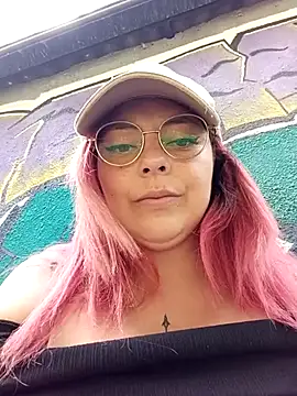 madelaine- online show from July 28, 6:20 pm