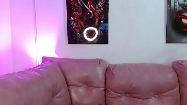 hinataleecs online show from November 24, 9:17 pm