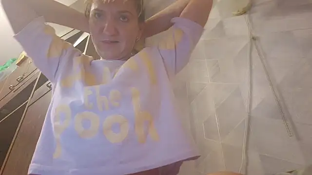 Snapshot of EstrellaWalters chatting on September 15, 4:58 pm EstrellaWalters online show from September 15, 4:58 pm