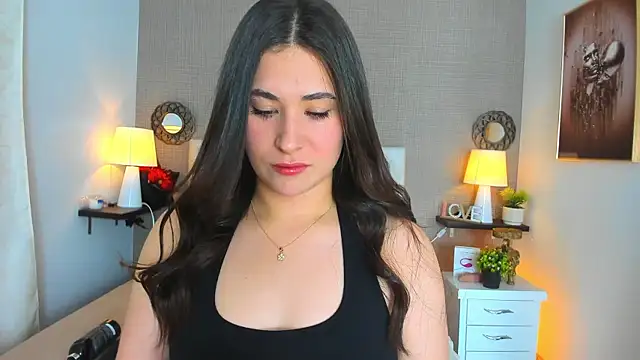 ValeryLovee online show from July 10, 3:18 am