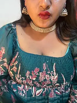 Ayesha mahi online show from October 19, 1:57 pm