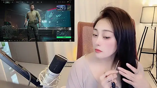 Daisy-77 online show from June 27, 1:39 pm