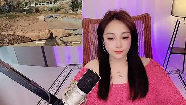 Daisy-77 online show from July 28, 2:05 pm