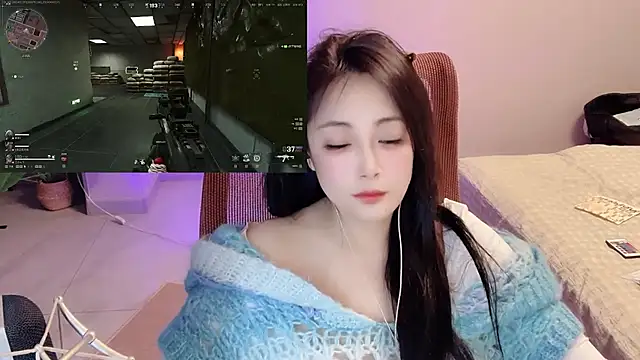 Daisy-77 online show from April 29, 5:30 pm